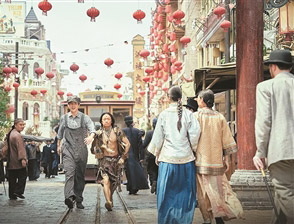 《唐探1900》背后的美国华工历史：太平洋铁路建设中的华侨华人身影