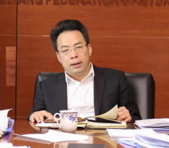 省侨联召开党组(扩大)会议 传达学习党的十九届五中全会精神